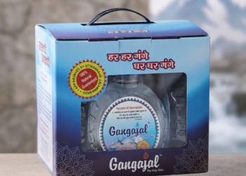 Gift Box Pack of 6 Bottles of 500ml Pure Gangajal – Packed at Gangotri Valley (For Puja Purpose)